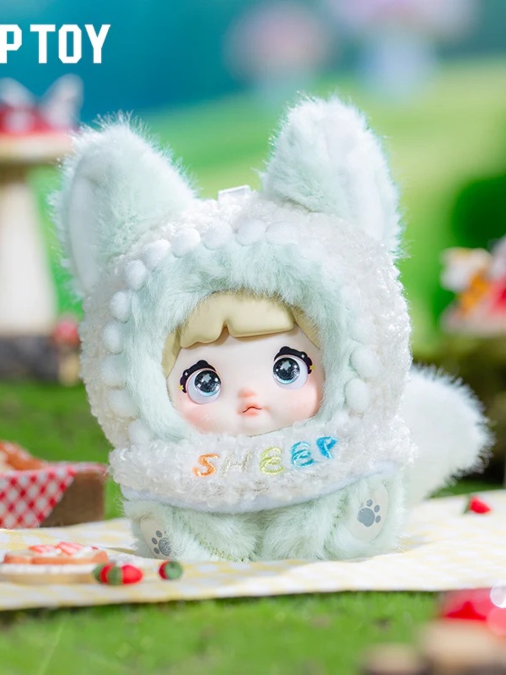 Collectible Nommi Fairytale Town Fluffy Little Lamb.